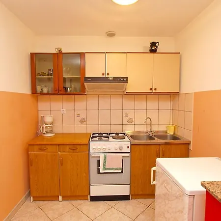Marina 947 Apartment