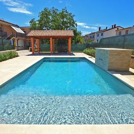 Apartment Marina 947